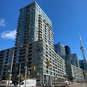 Downtown With Free Parking Appartement